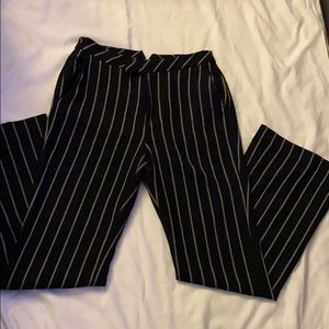 Eva Mendez black/white stripes pants